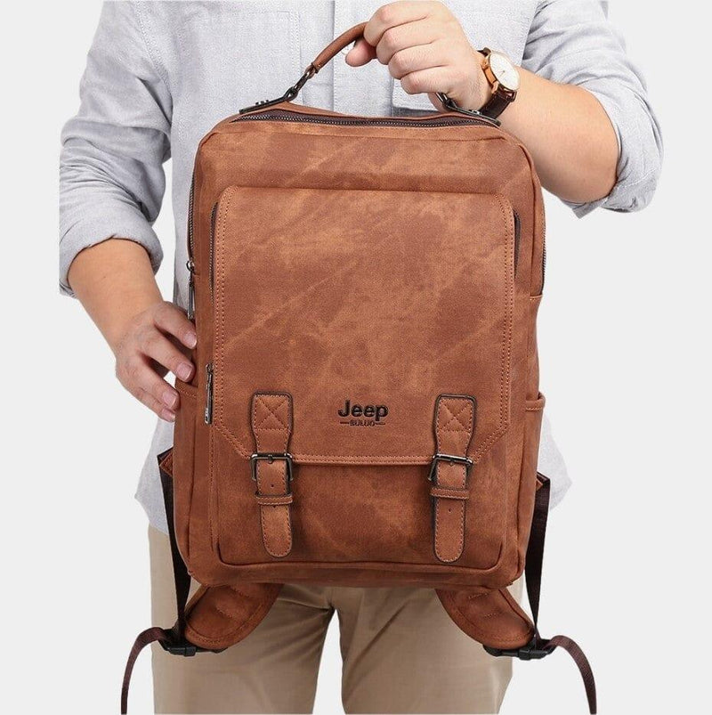 Mochila JEEP de Couro com Bolsos - Elegant