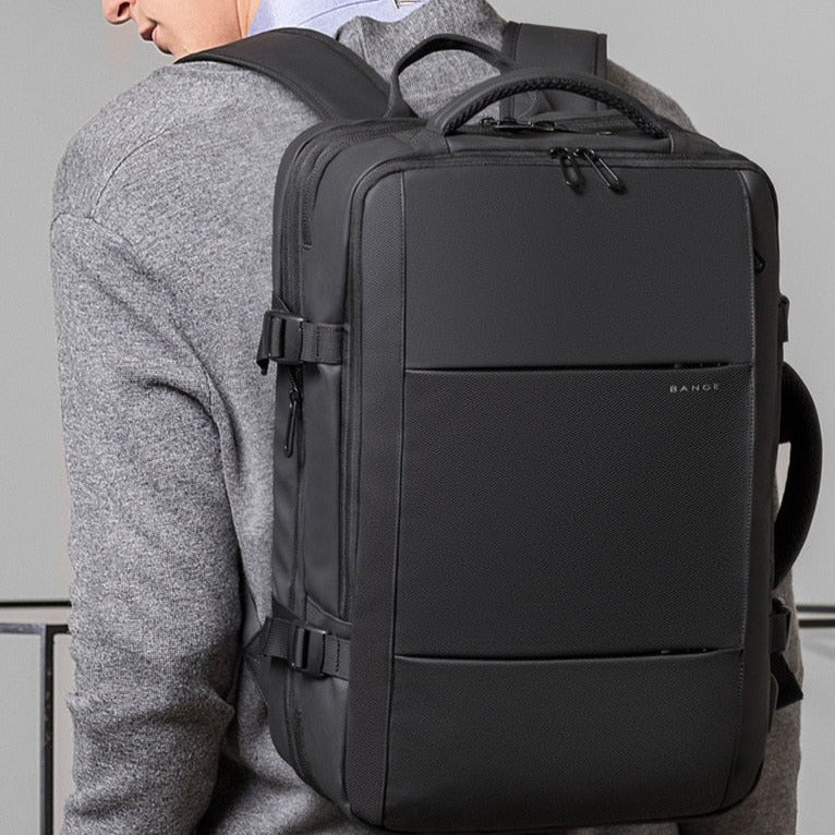 Mochila para Notebook 17" Essential Man